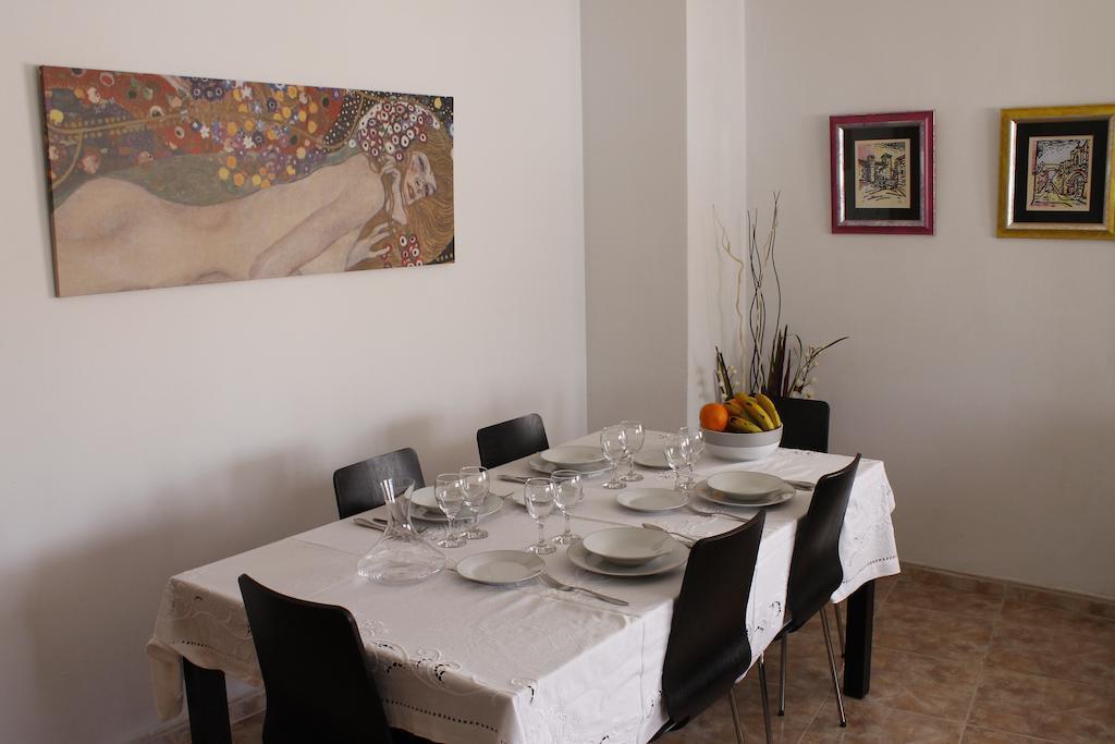 Apartamento Turistico La Ribera Del Marco Caces Zimmer foto